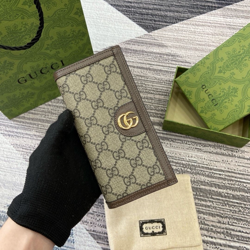 G*u*i wallets & purse